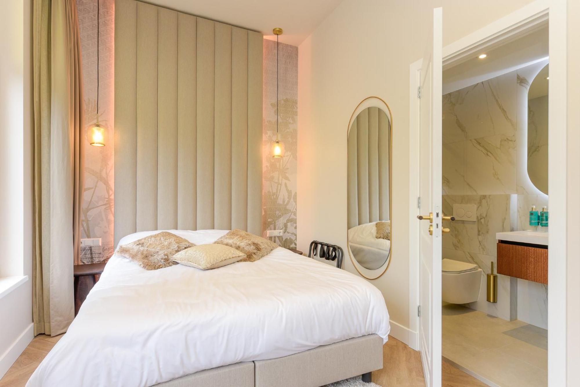 Novallure Villa Margaretha - Short Stay Apartments Рейсвейк Экстерьер фото