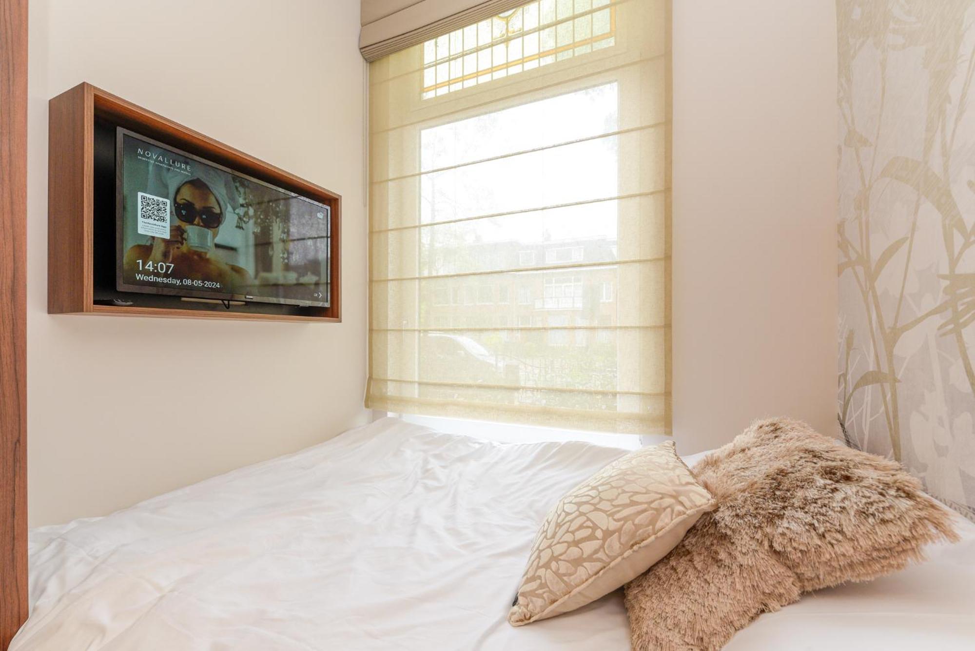 Novallure Villa Margaretha - Short Stay Apartments Рейсвейк Экстерьер фото