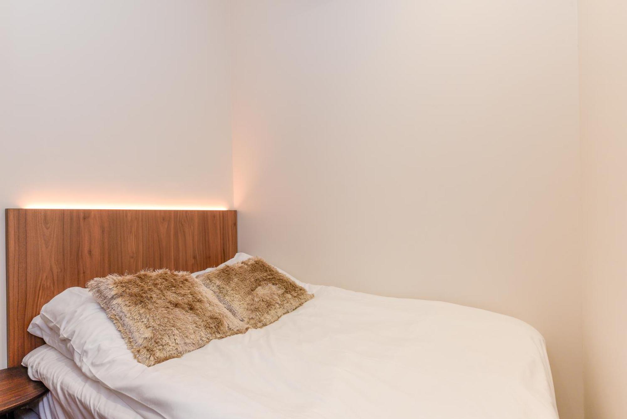 Novallure Villa Margaretha - Short Stay Apartments Рейсвейк Экстерьер фото