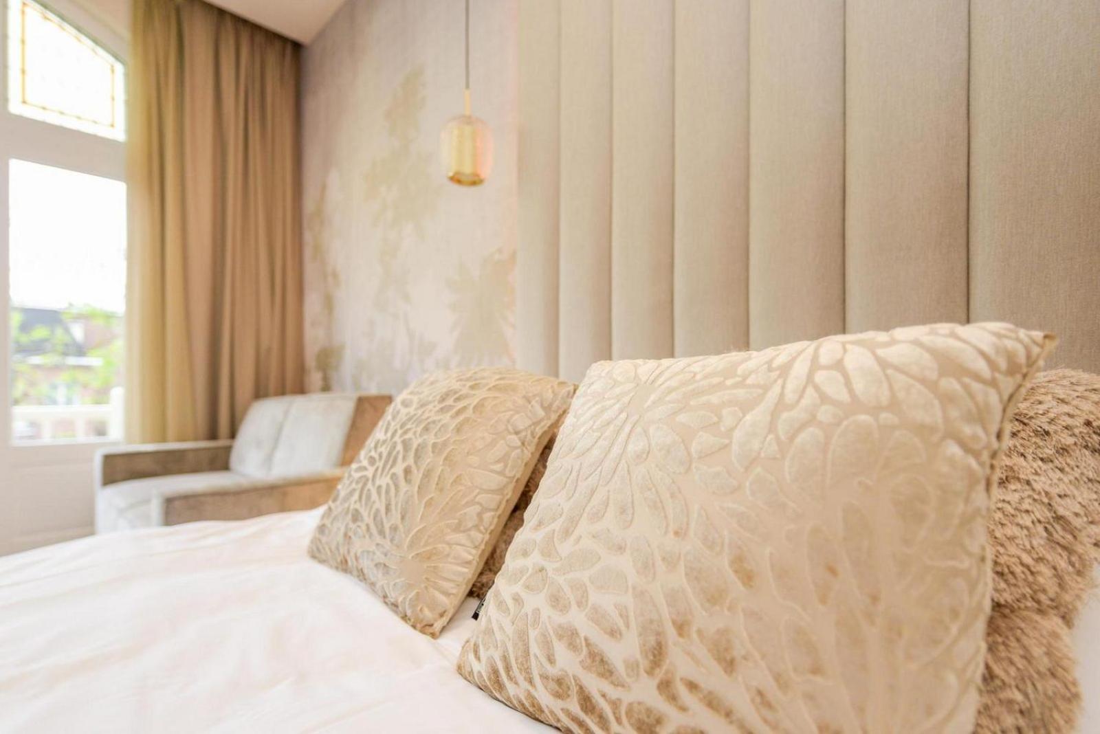 Novallure Villa Margaretha - Short Stay Apartments Рейсвейк Экстерьер фото