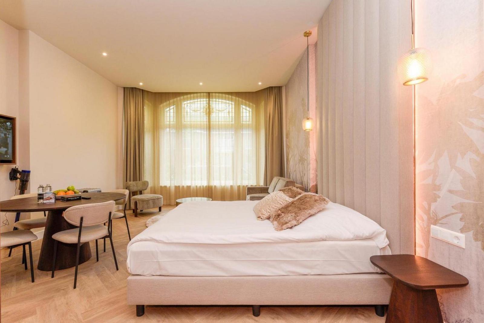 Novallure Villa Margaretha - Short Stay Apartments Рейсвейк Экстерьер фото